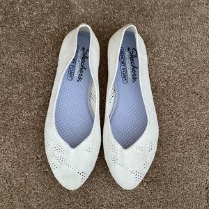 Sketchers White Air Cooled Memory Foam Flats